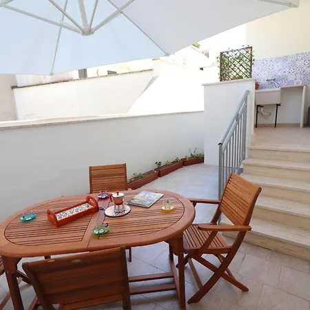 Casa Caterina A شقة